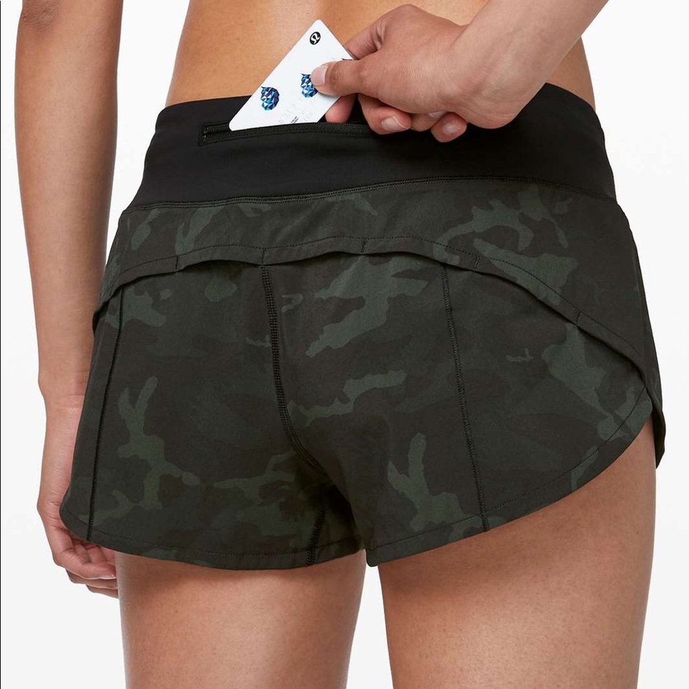 NWOT Lululemon Speed Up Short 2.5” Inseam Camo